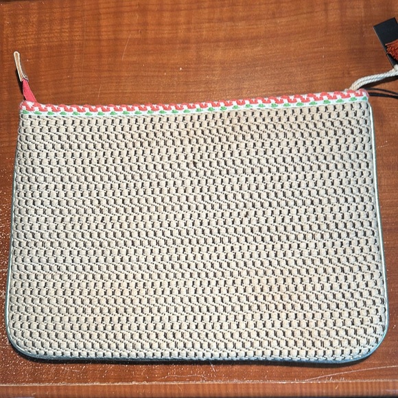 NWT Steven by Steve Madden woven envelope bag - Picture 3 of 3